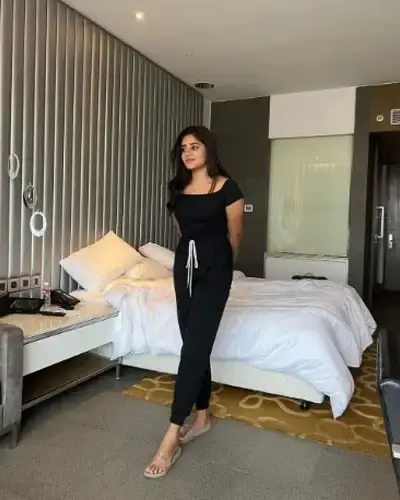 Call Girls Shajapur Cash On Delivery